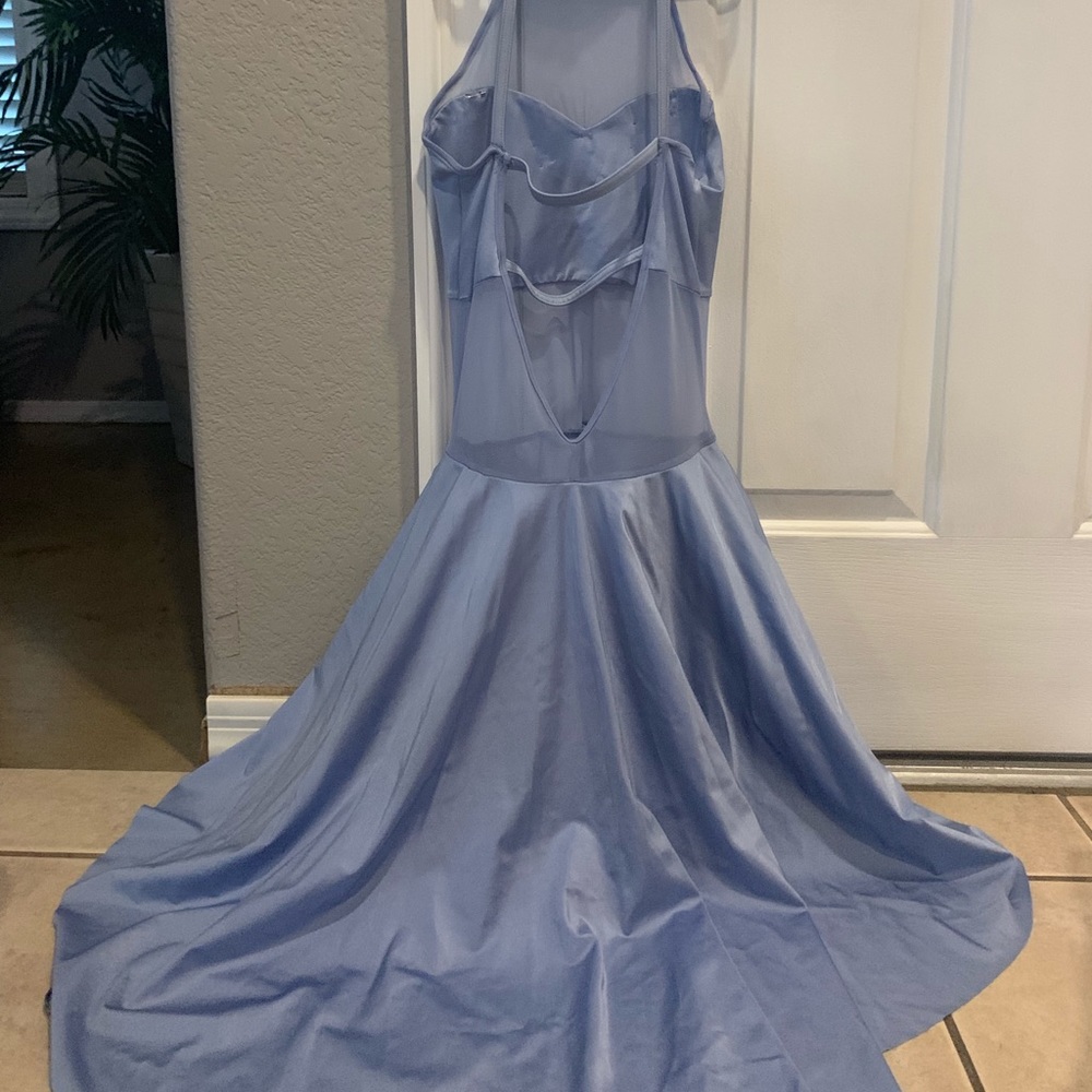 Blue dance costume - Picture 2 of 2